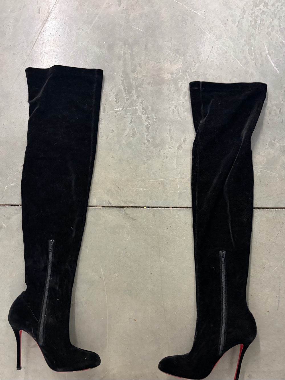 CHRISTIAN LOUBOUTIN BLACK SUEDE OVER THE KNEE THIGH HIGH BOOTS SIZE 39